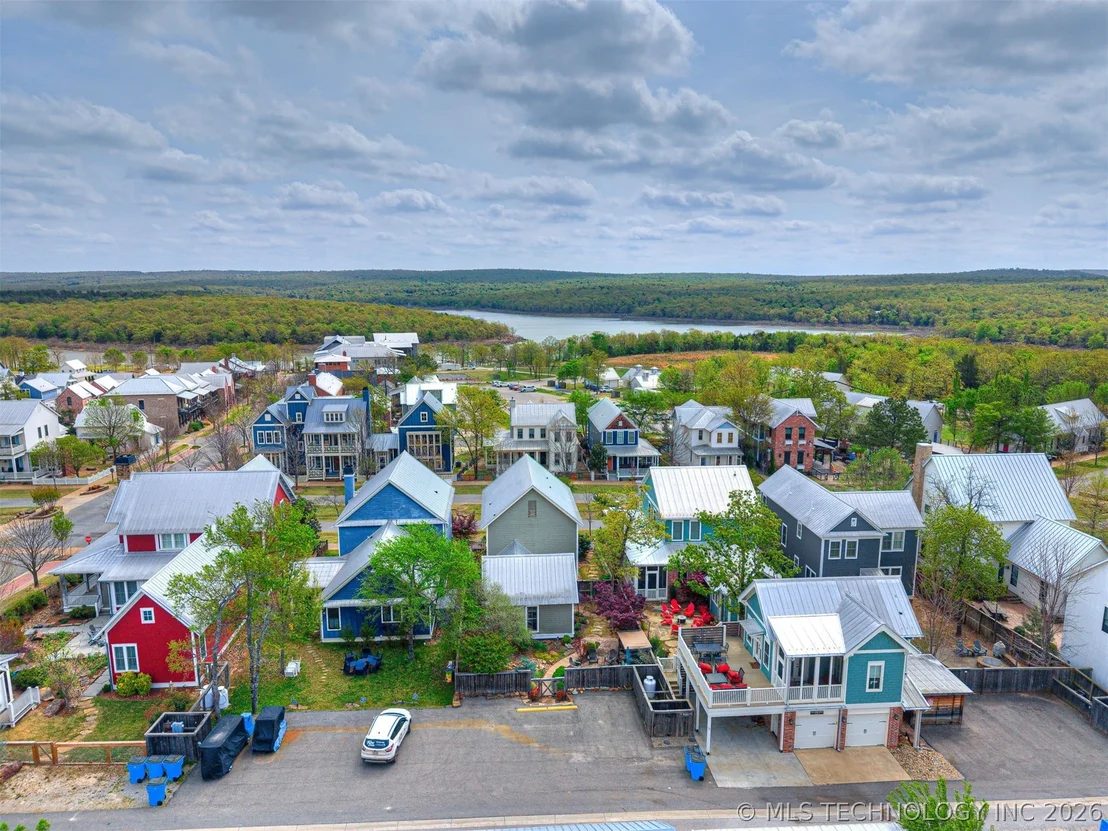 Photo of 25 Boulevard