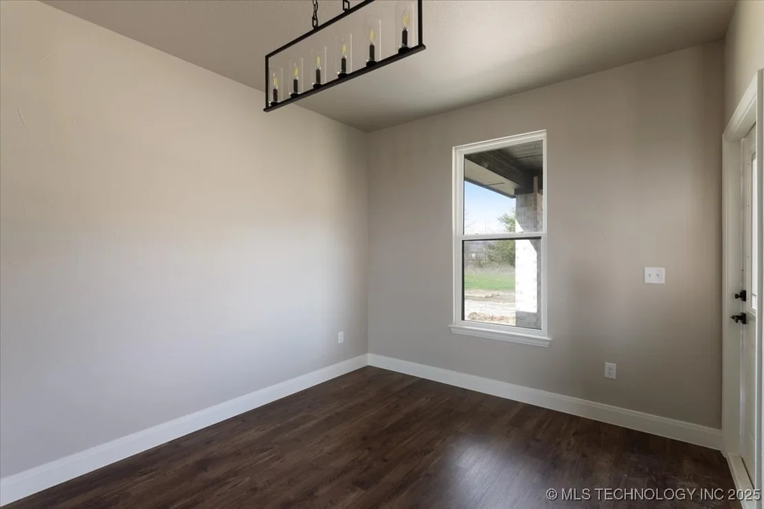 Photo of 300 Sunset Way