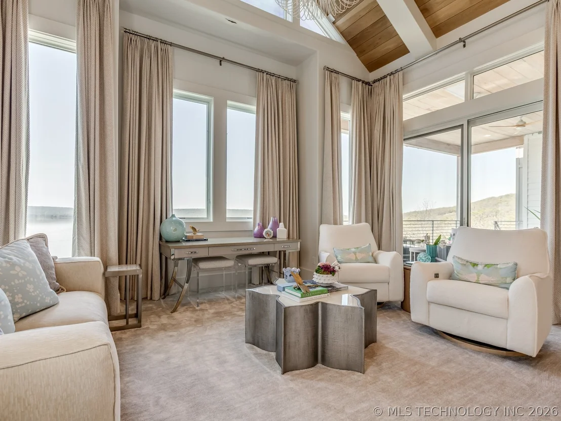 Photo of 120 Lower Green Way