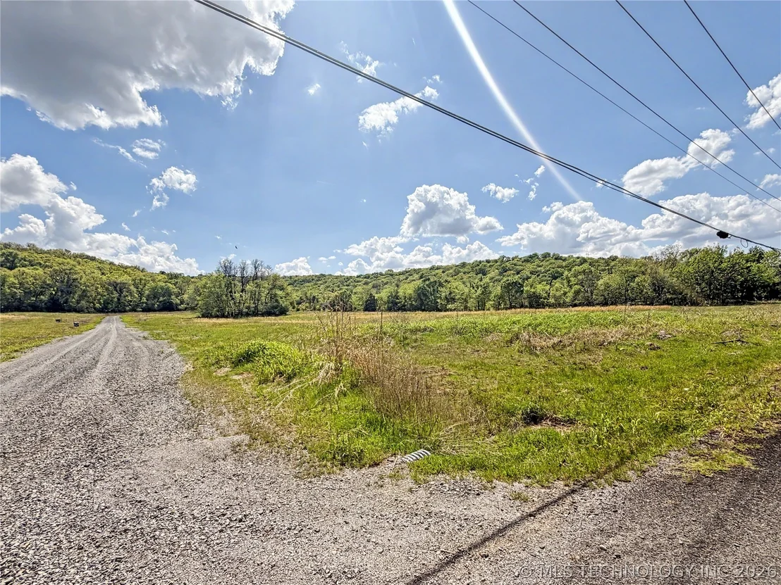 Photo of 428 S Thunder Road
