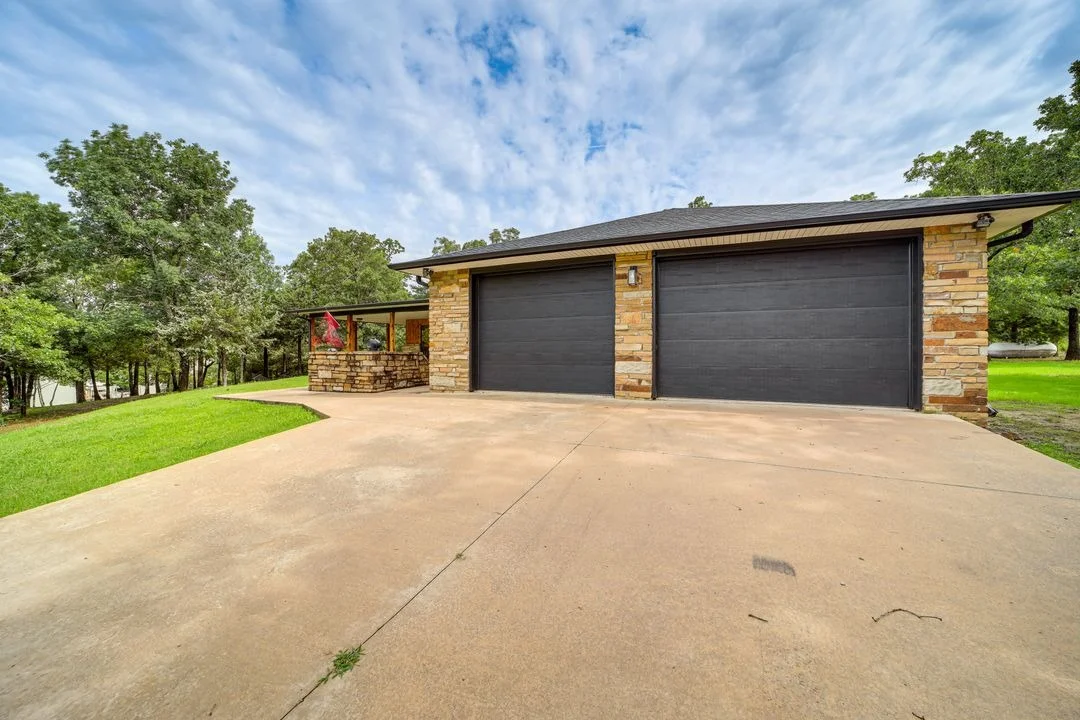 Photo of 1656 McNally Road