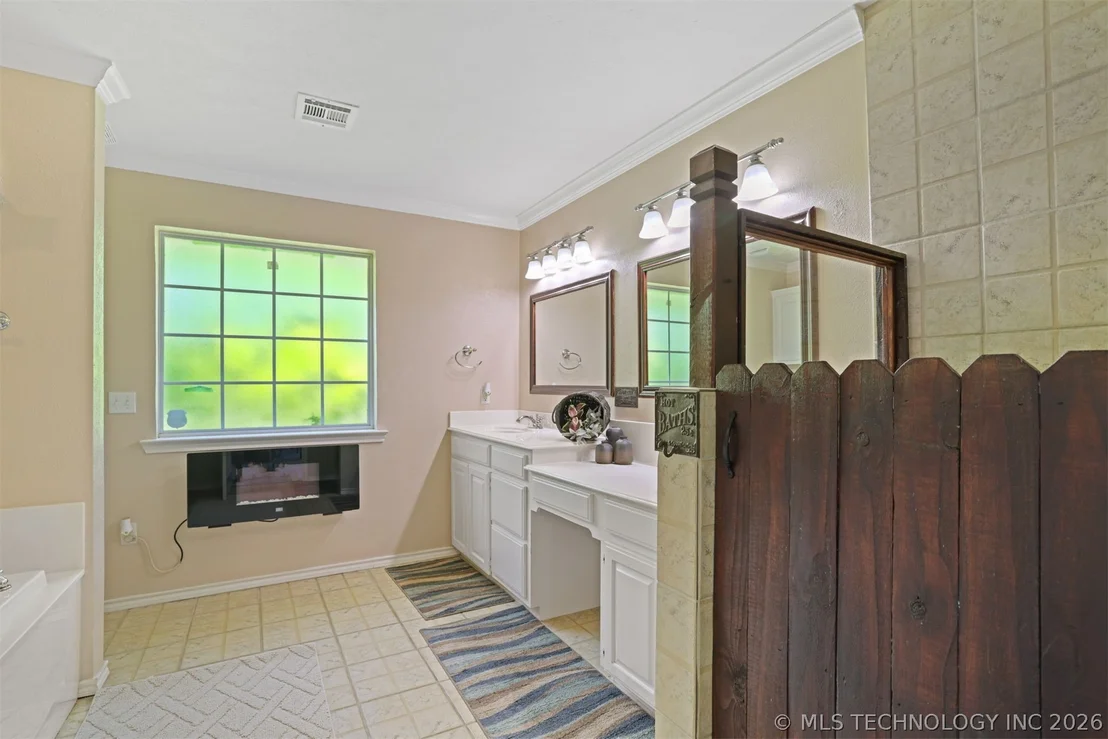 Photo of 7221 Garden Oak Drive