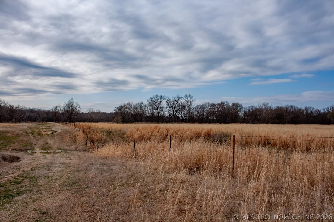 Photo of 28300 County Road 1590