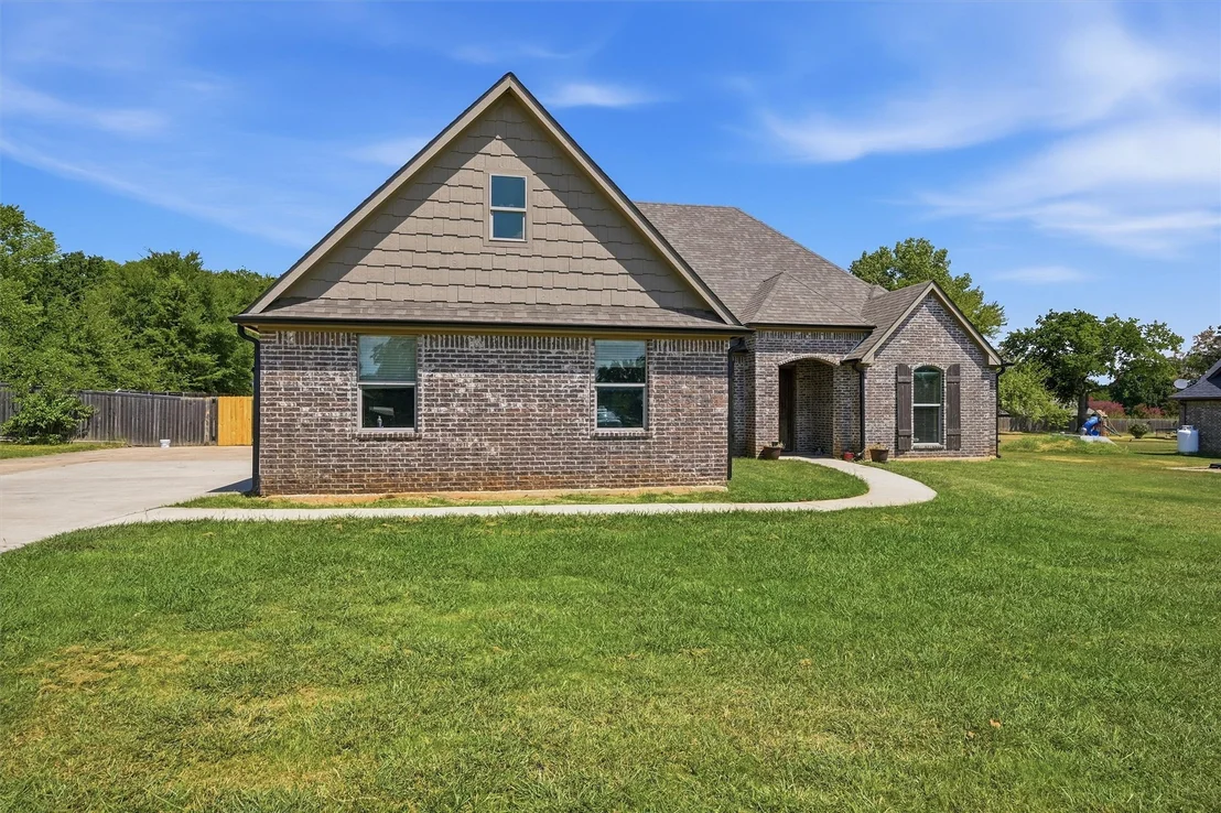 Photo of 106 Highland Drive