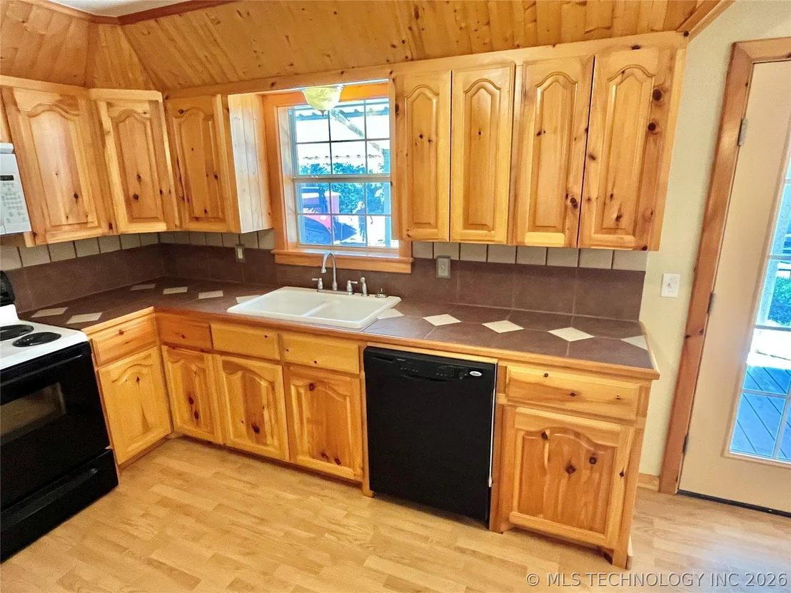 Photo of 4783 Enos Road
