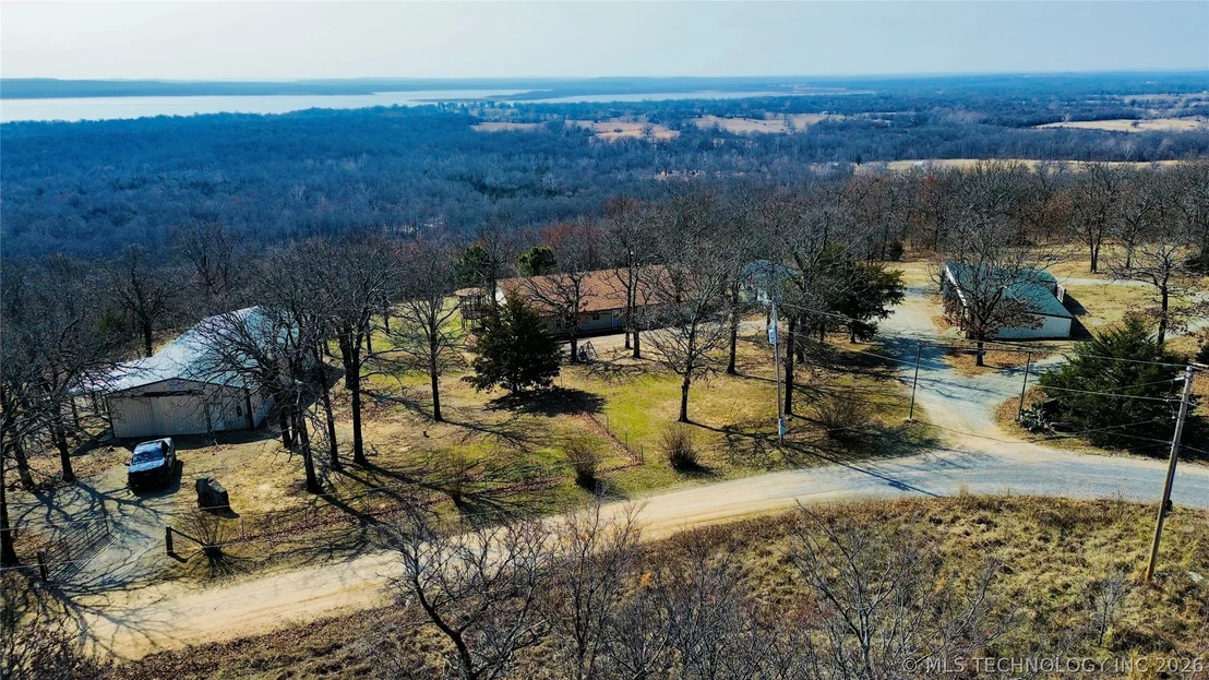 Photo of 413804 E 1212 Road