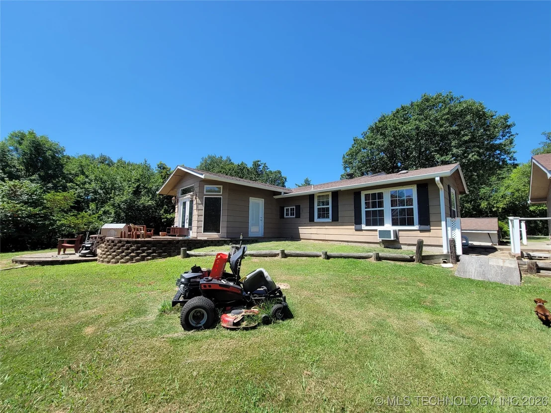 Photo of 395 Bower Road