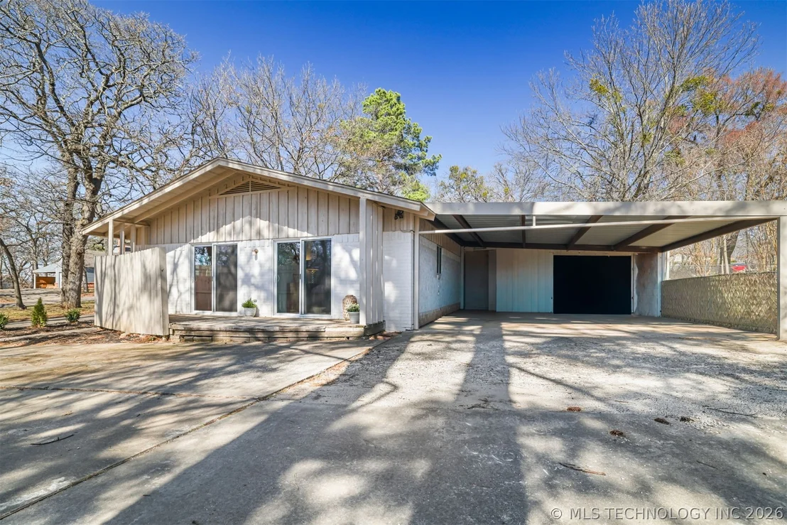 Photo of 2232 Gershwin Drive