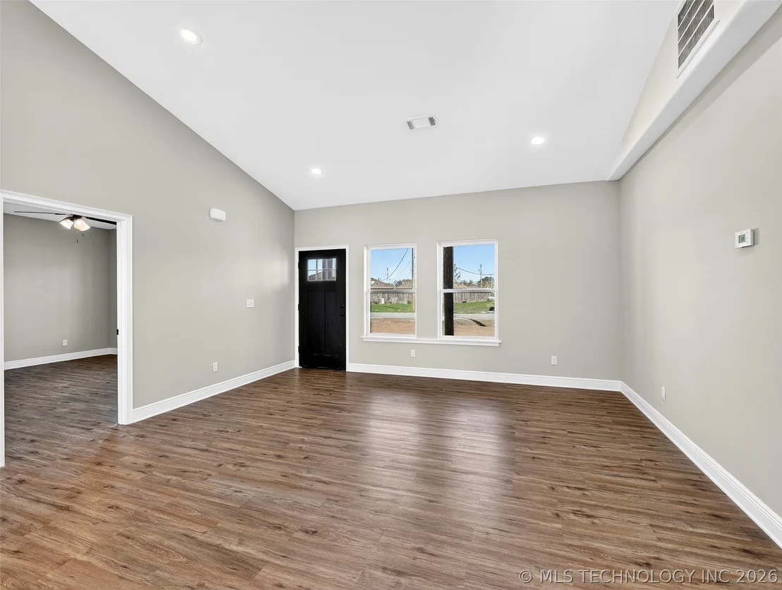 Photo of 1110 Sequoyah