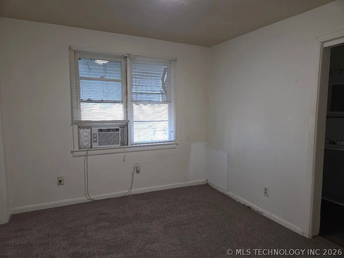 Photo of 309 W Foley