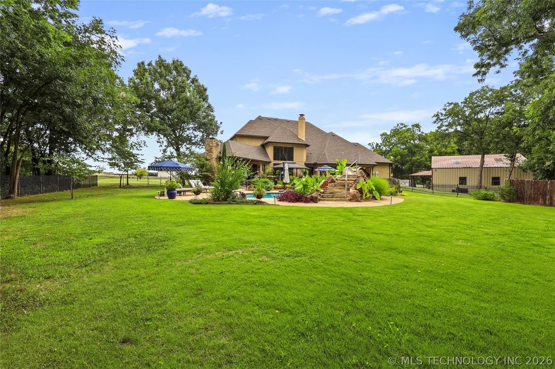 Photo of 87 Tuscan Road