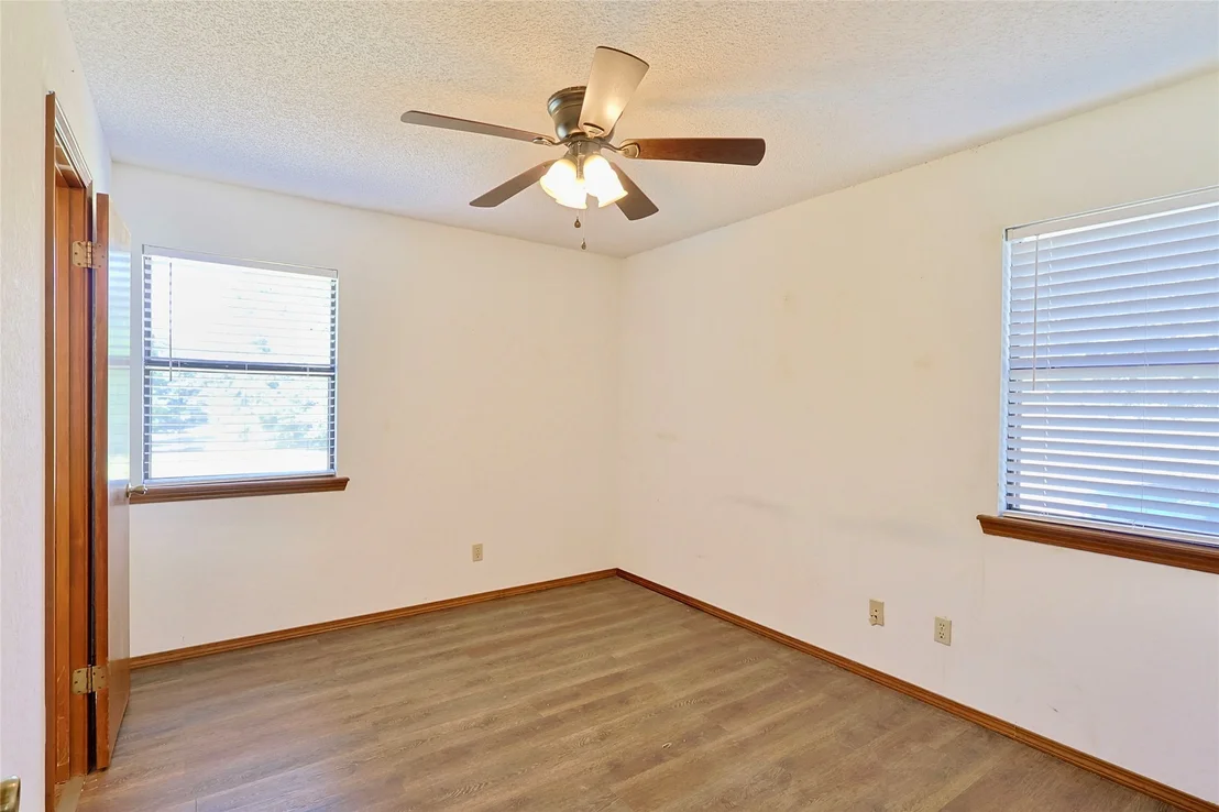 Photo of 1812 Sunset Drive