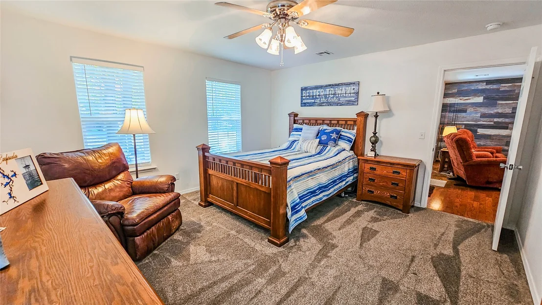 Photo of 12 Granite Circle