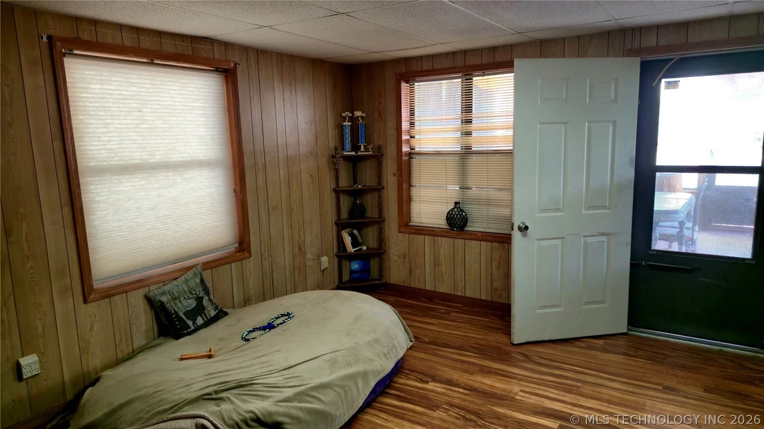 Photo of 417566 E 1140 Road