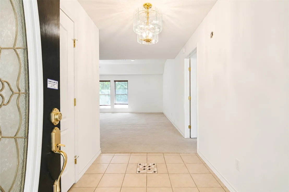 Photo of 3260 Howard Road