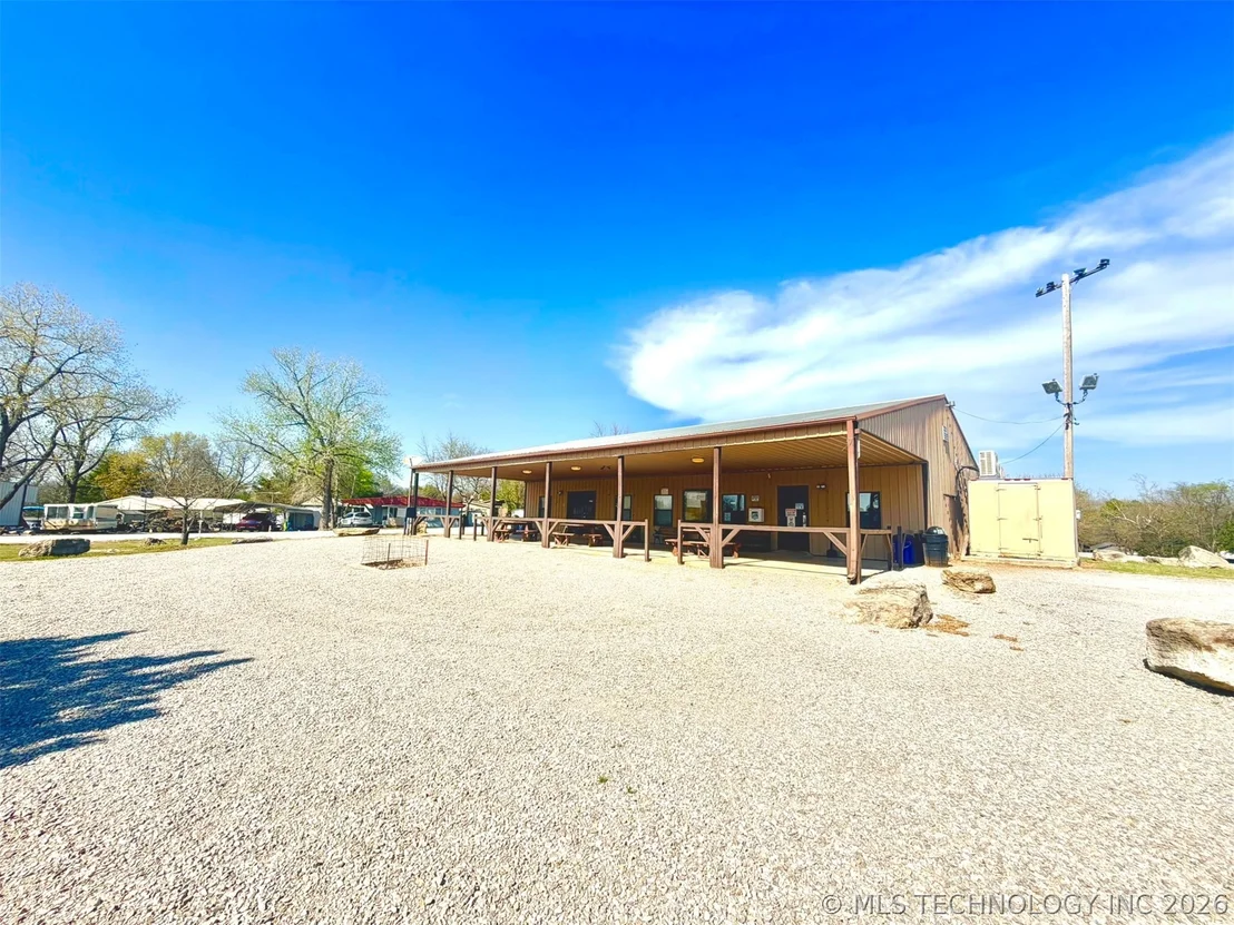 Photo of 280 Cedar Blue