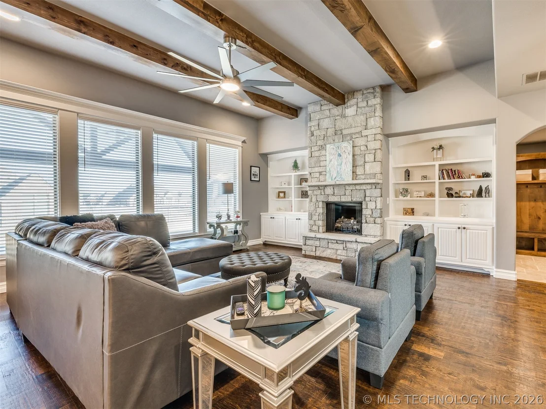 Photo of 11419 S 213th EastAvenue