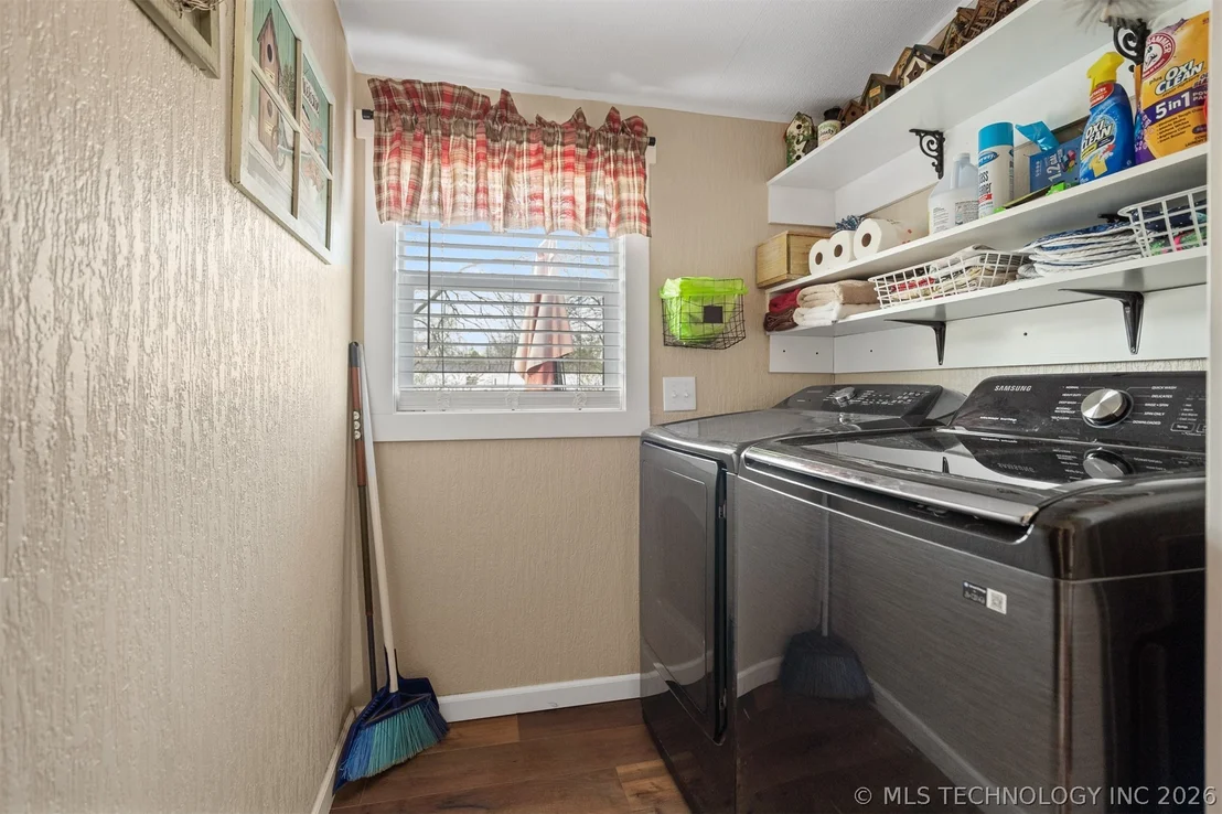 Photo of 184 Pine Street