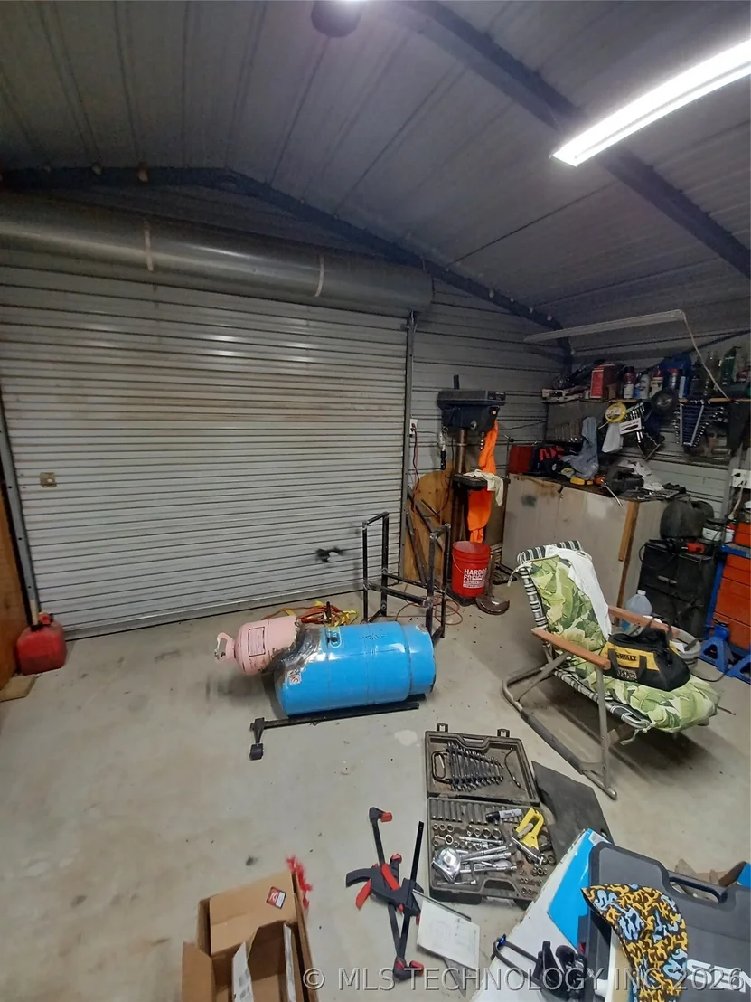 Photo of 416747 Delaware Drive