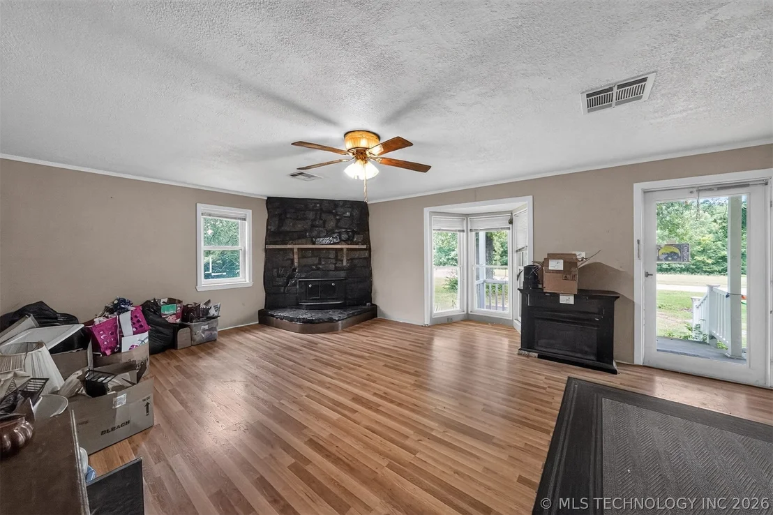 Photo of Unit S at 1286 Us-69