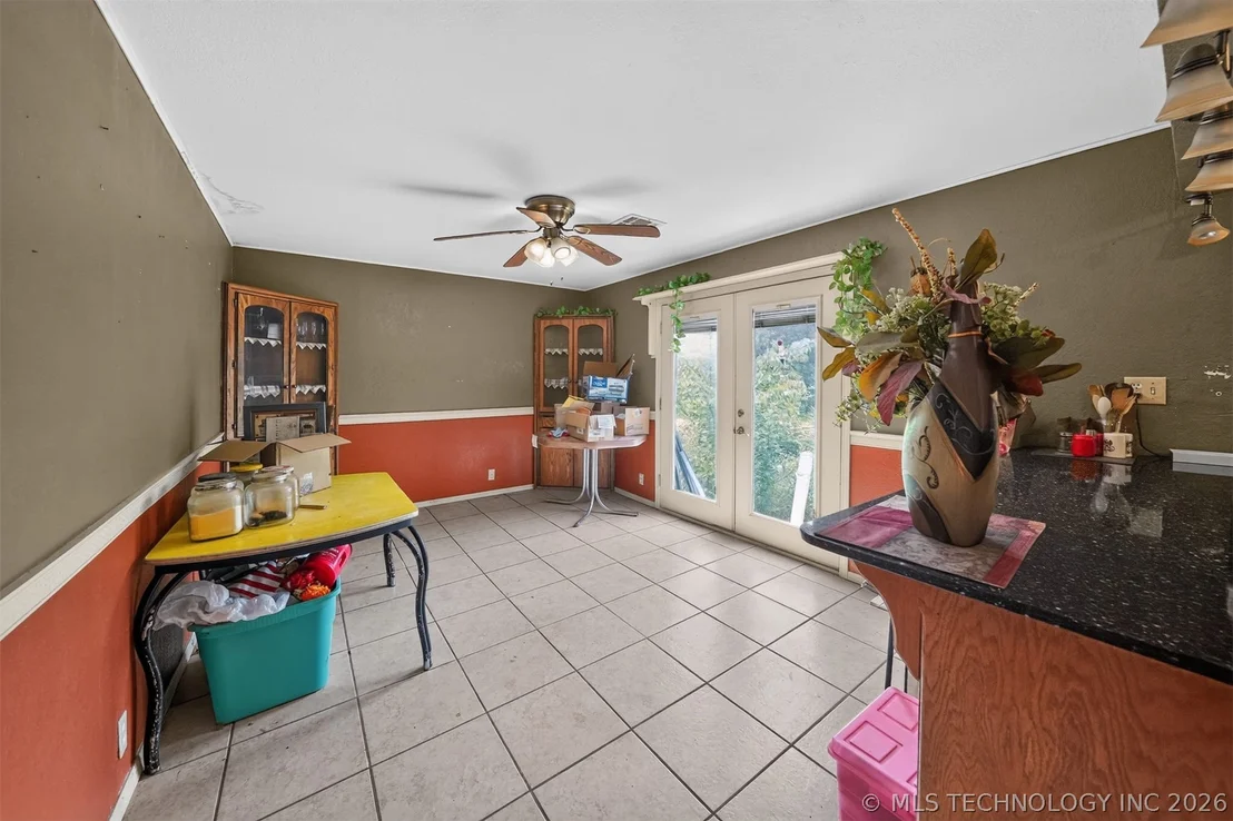 Photo of Unit S at 1286 Us-69