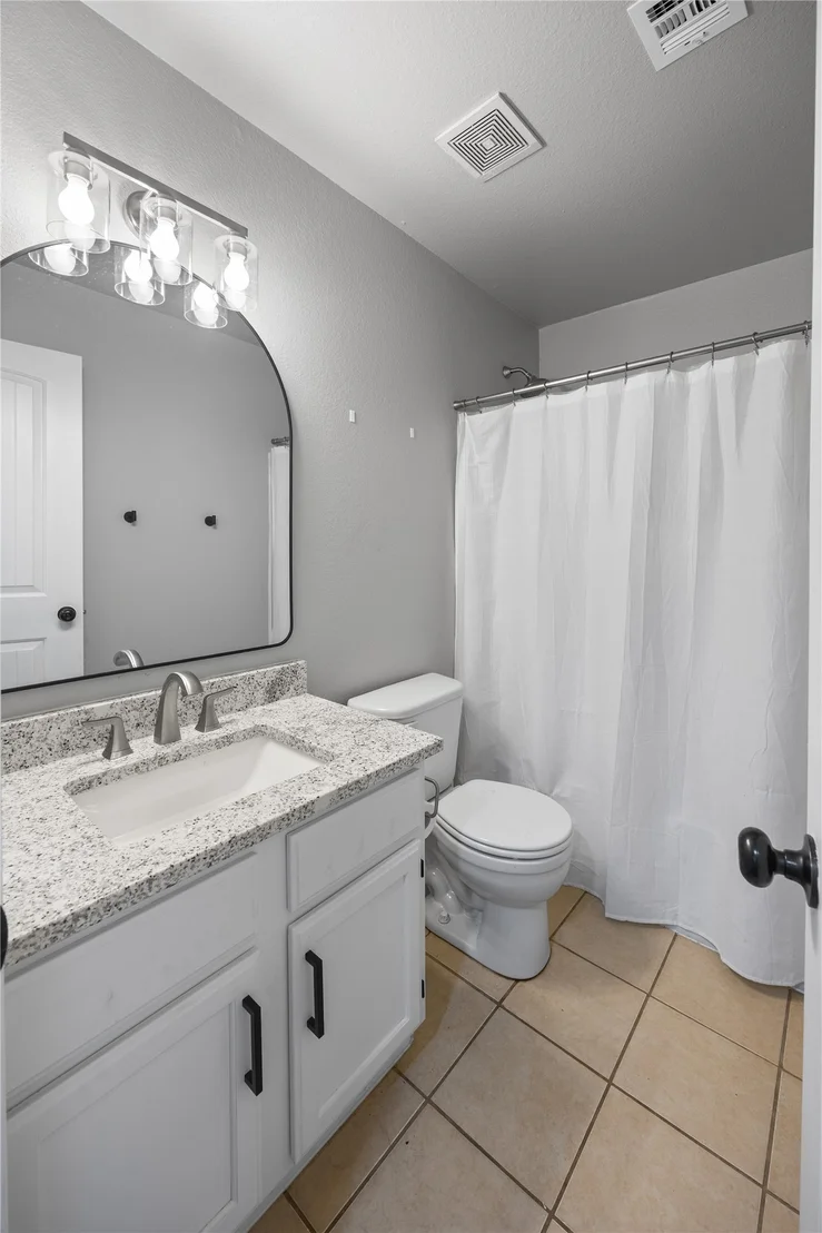 Photo of 4420 W 580