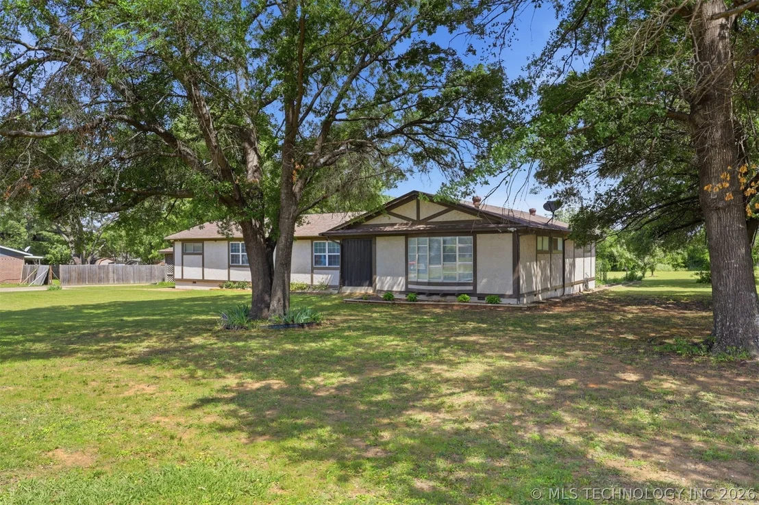 Photo of 2116 Mason Street