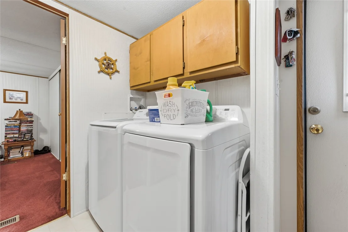 Photo of 73997 S 320 Road