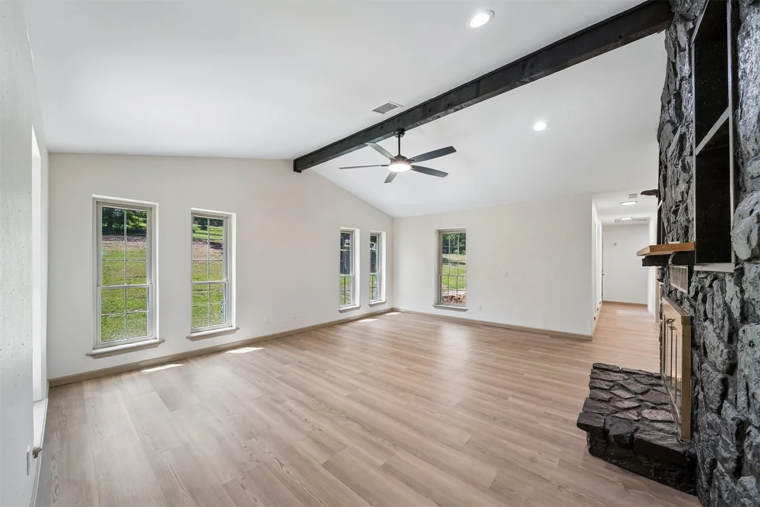 Photo of 31475 Dunegan Road