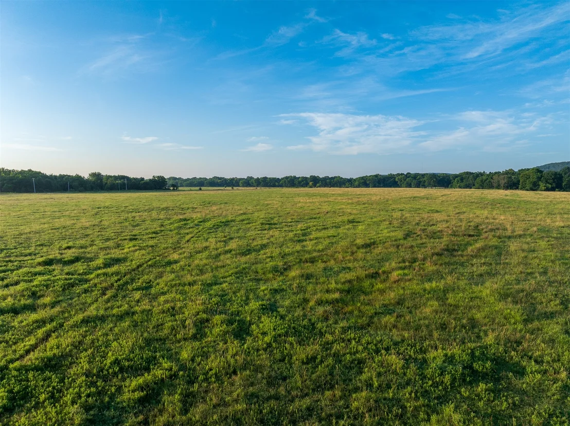 Photo of 2 N 427 Road