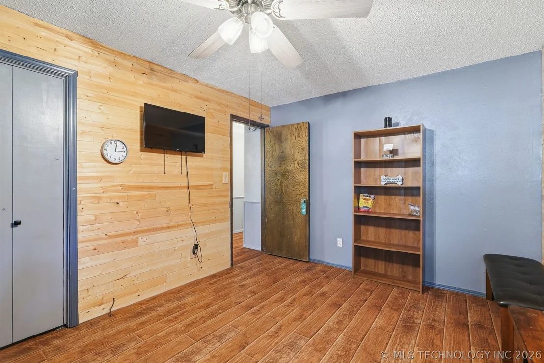 Photo of 4042 3rd NE