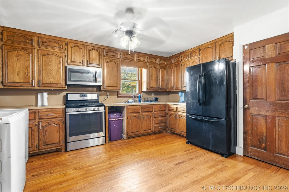 Photo of 302 3rd Street