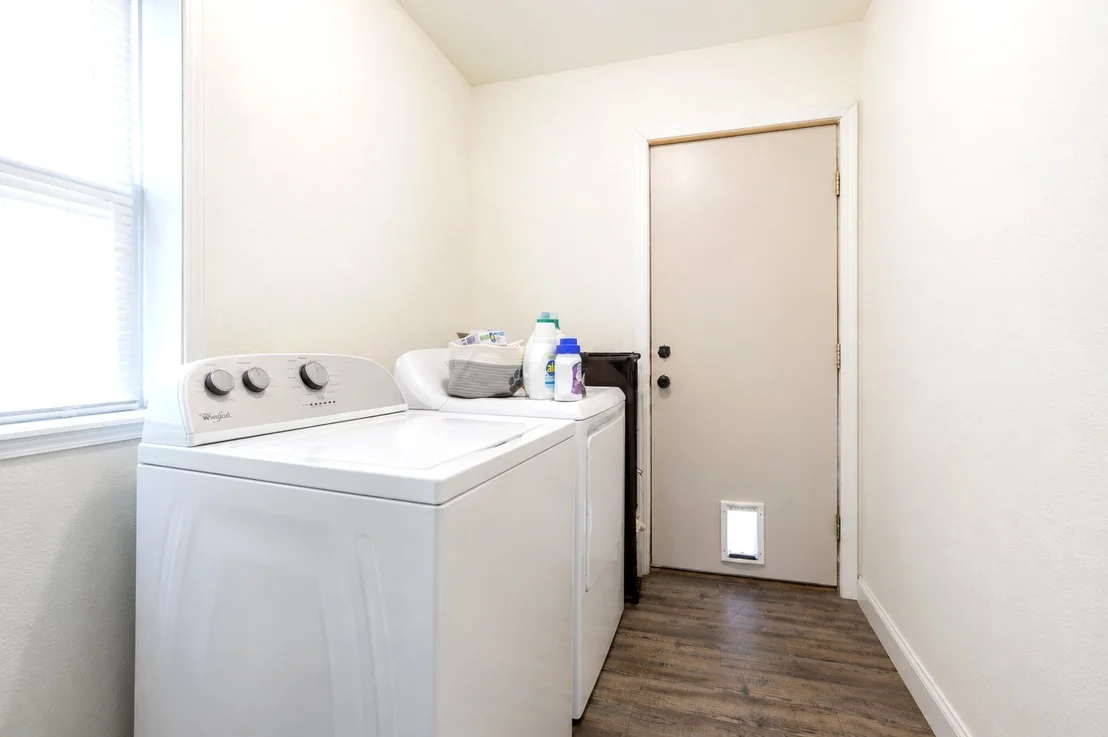 Photo of 524 3rd Street