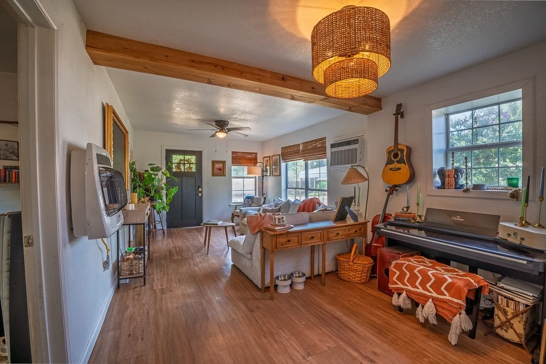 Photo of 608 W Coleman