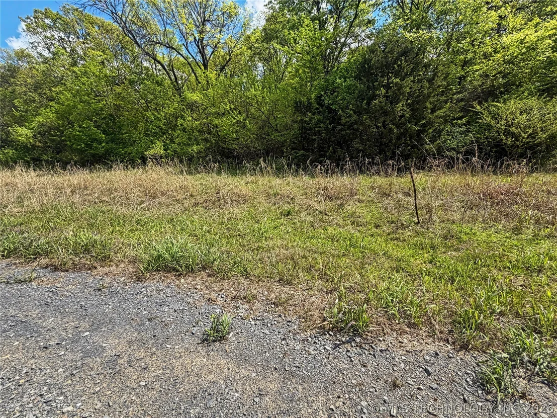 Photo of 425 S Thunder Road