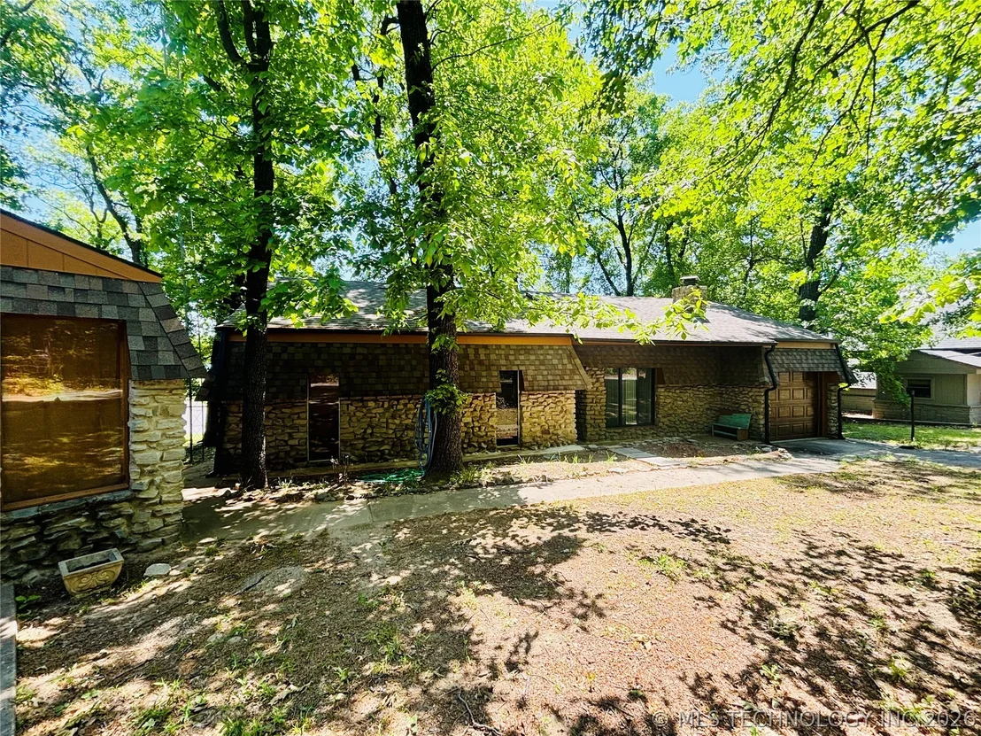 Photo of 1830 Quail Drive