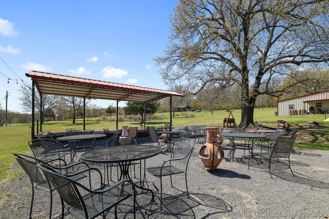 Photo of 3565 Sawmill Road