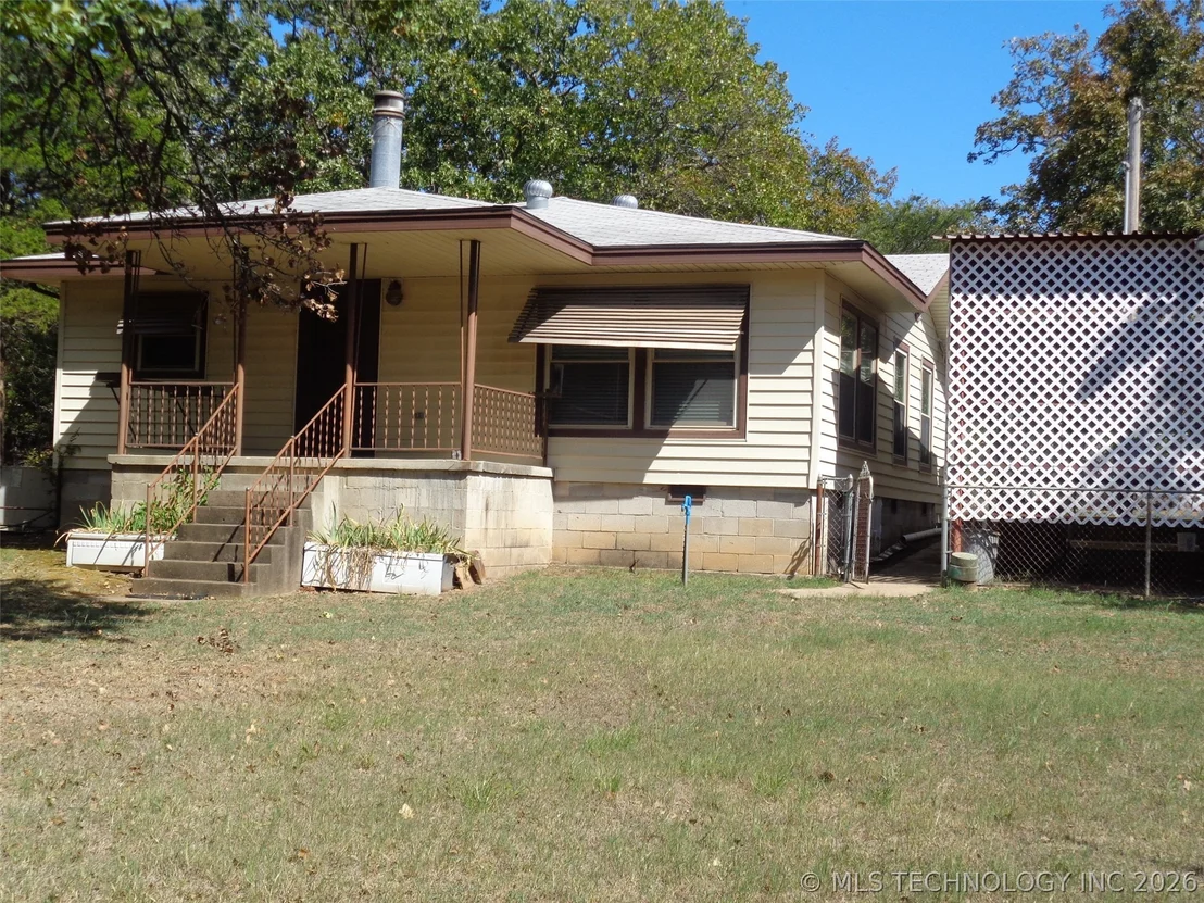 Photo of 211 Oak Avenue