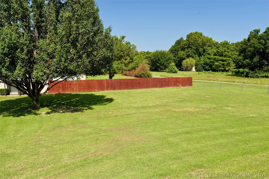 Photo of 120546 S 4160 Road