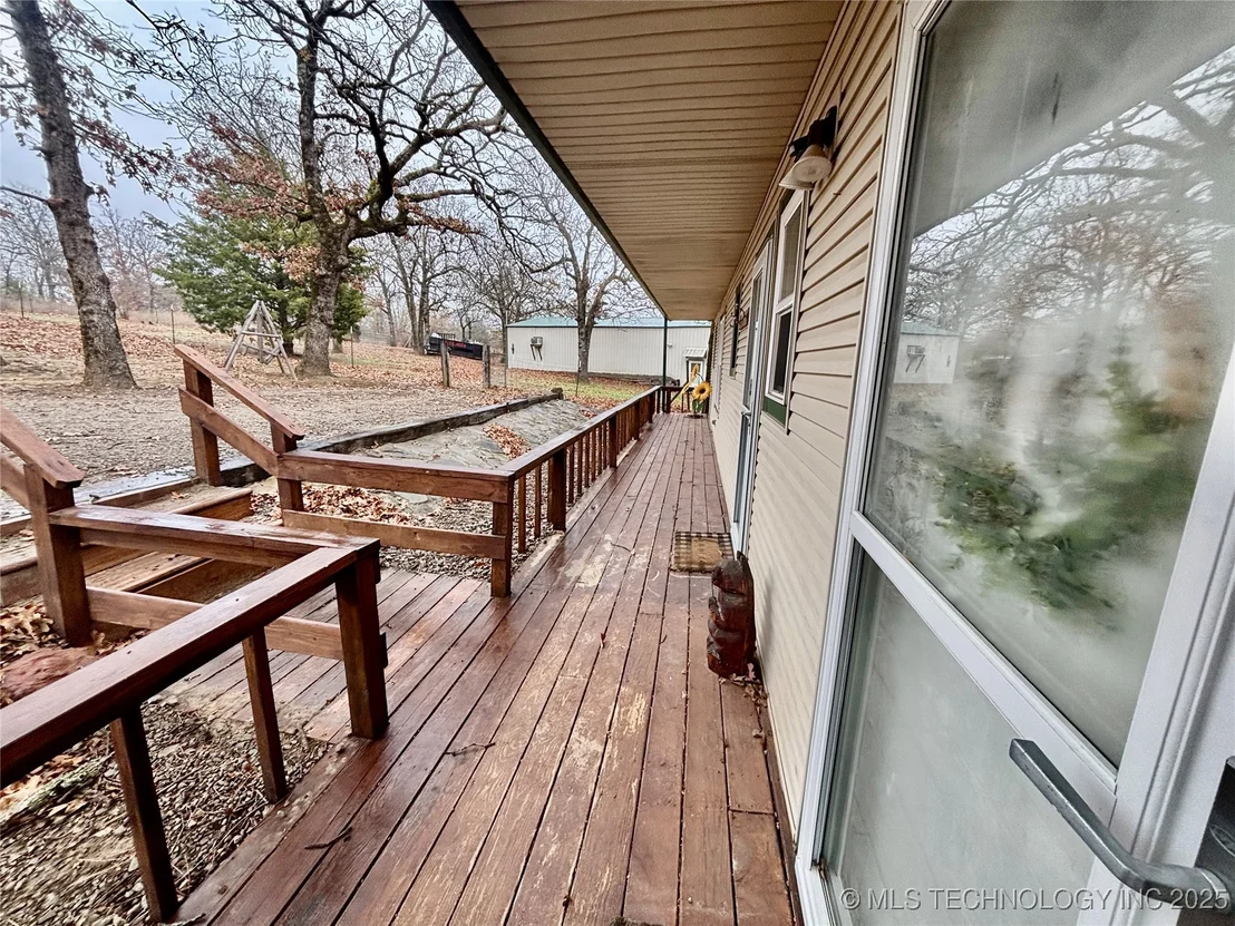 Photo of 413804 E 1212 Road