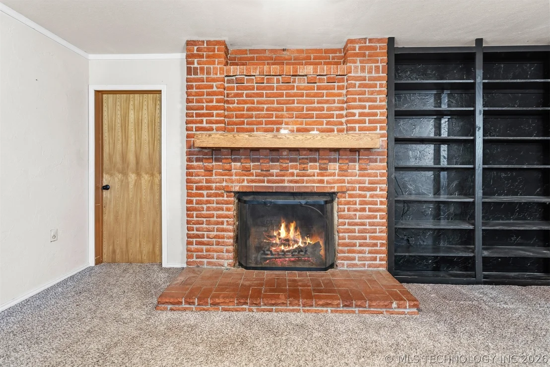 Photo of 302 3rd Street