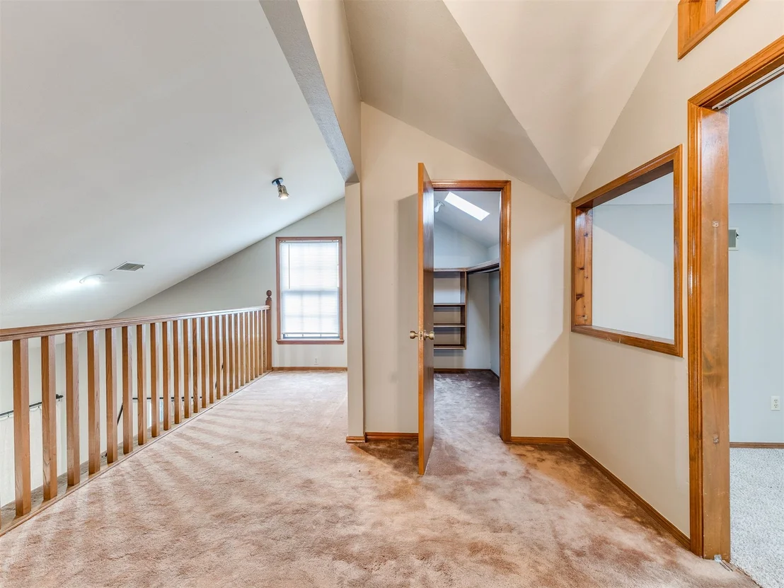 Photo of 211 N State Street
