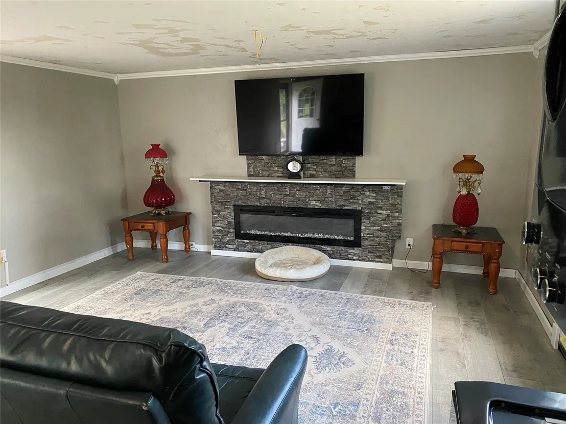 Photo of 609 Murphy Drive