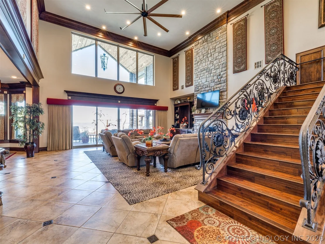 Photo of 414498 E 1170 Road