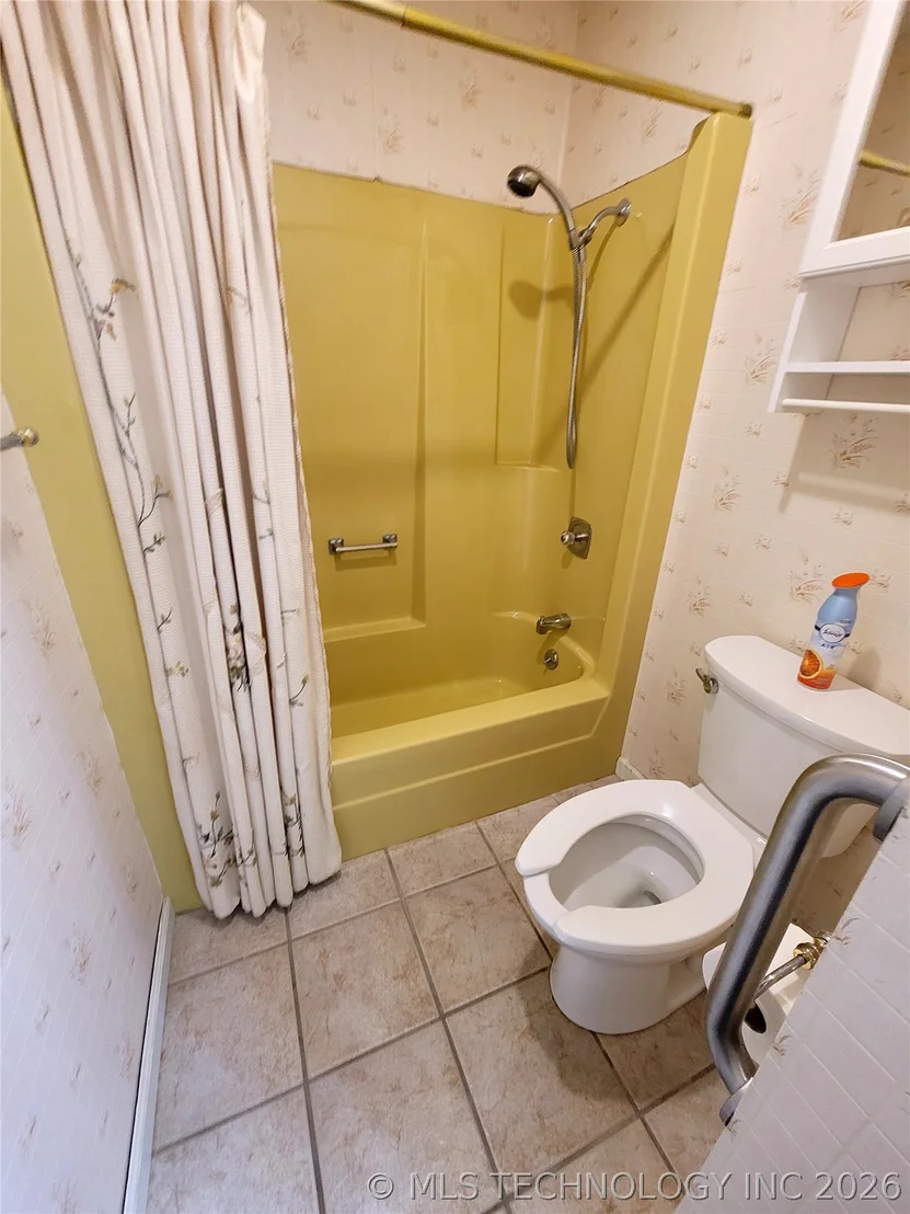 Photo of 112 Meadowlark Road