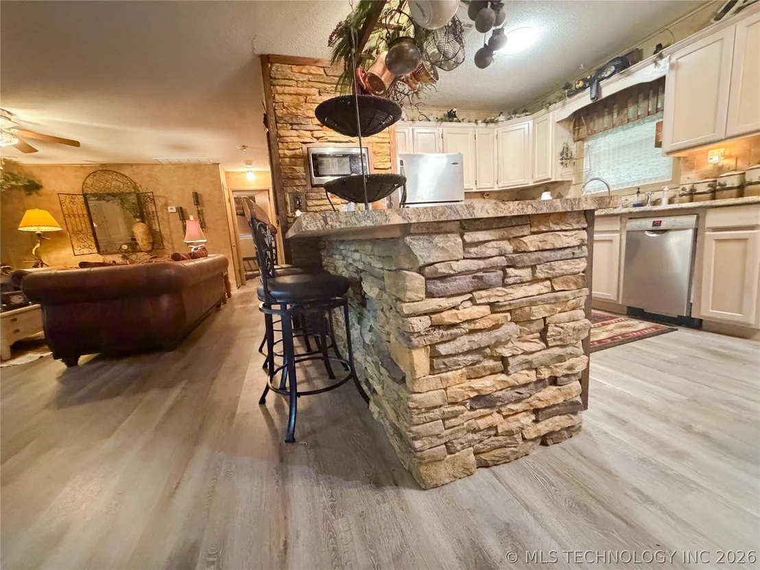 Photo of 445490 Indian Road