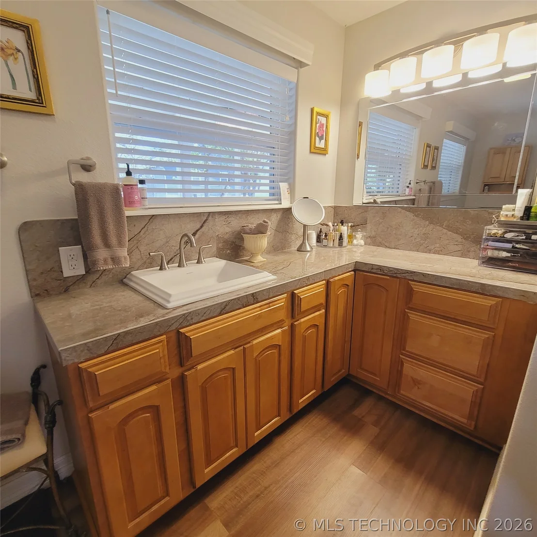 Photo of 324 Falcon Lane