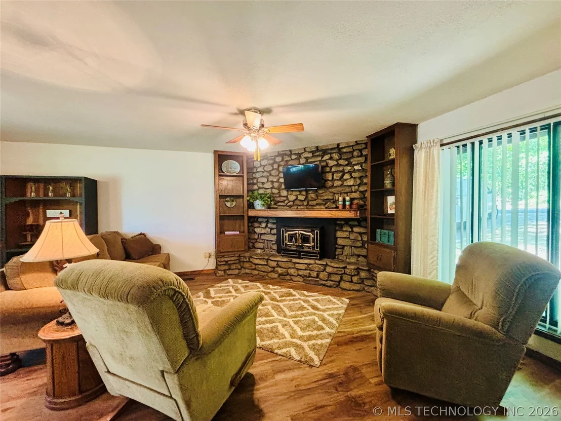Photo of 1830 Quail Drive