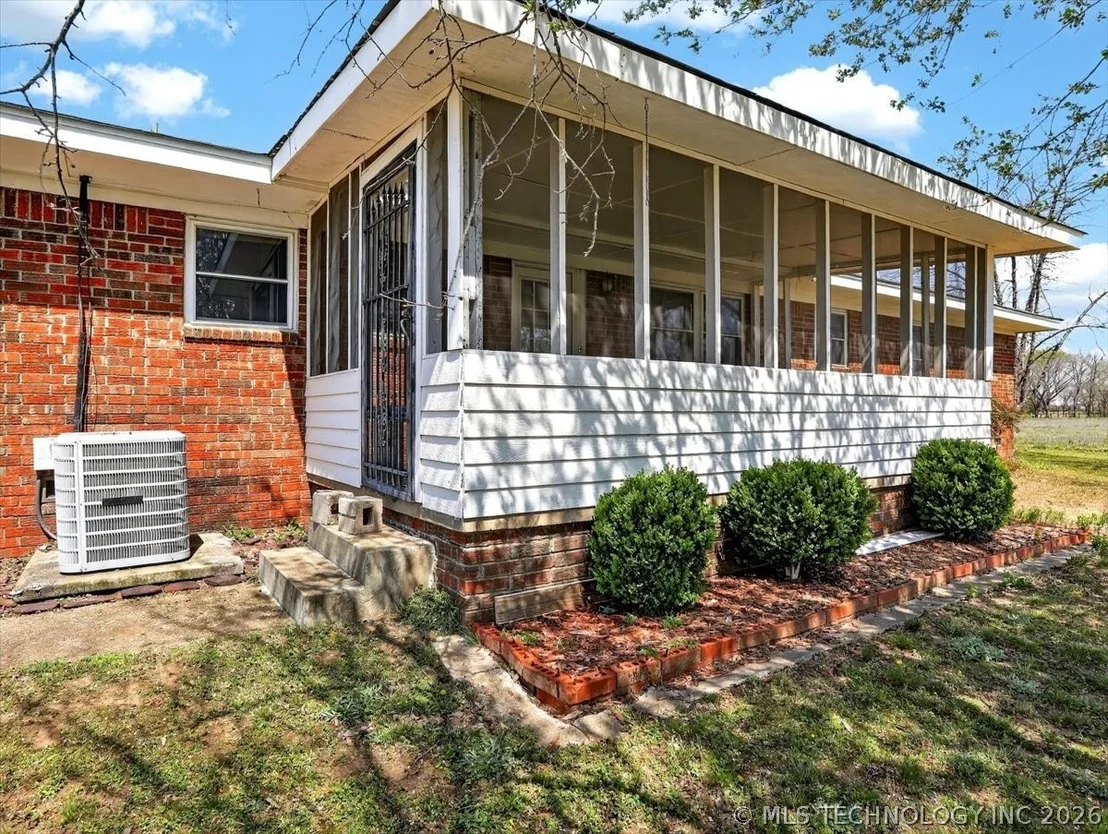 Photo of 21177 E Highway 9