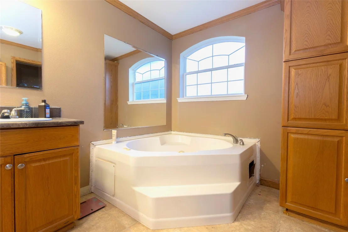Photo of 548 Ti Valley Road